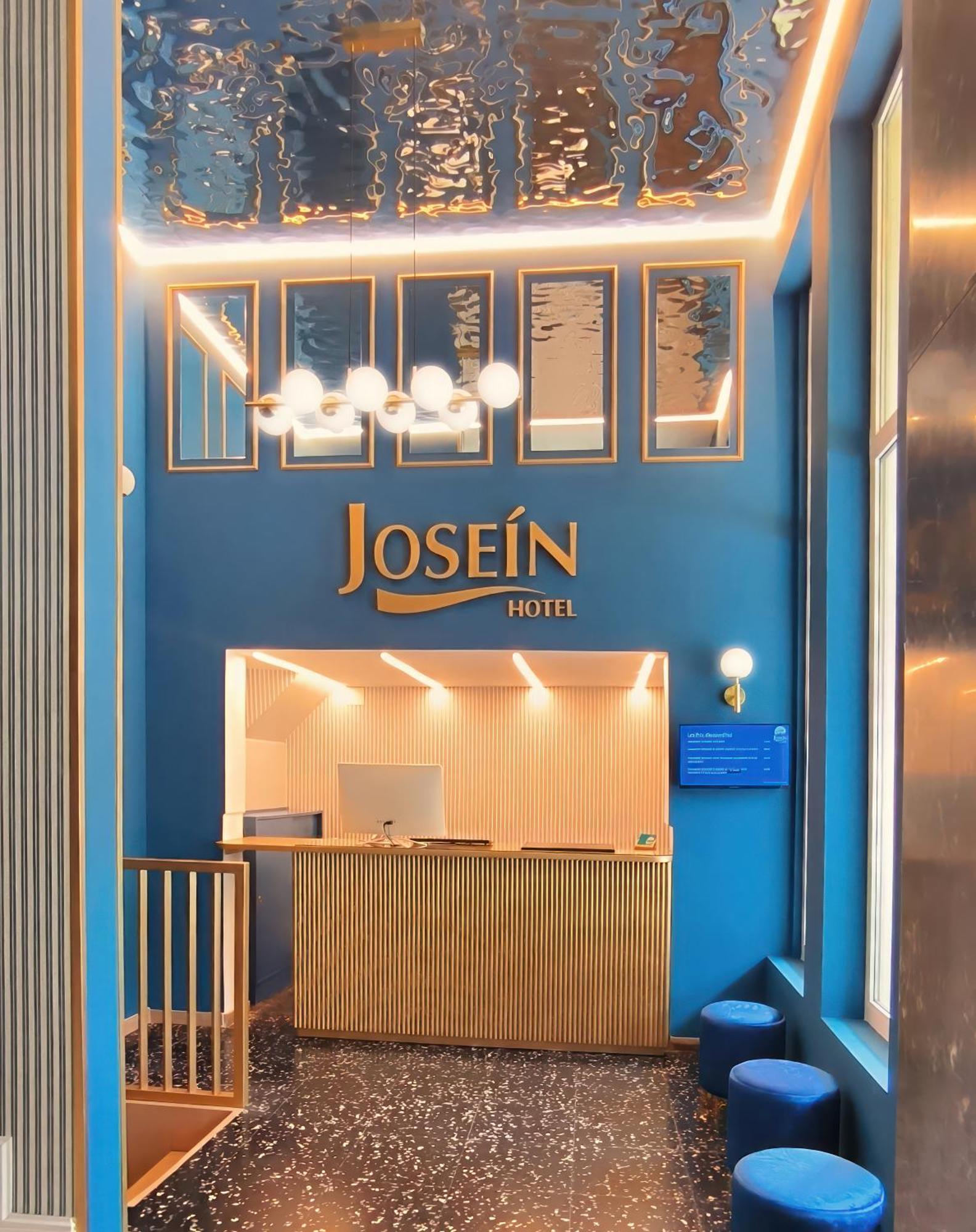 Hotel Josein Comillas Eksteriør bilde
